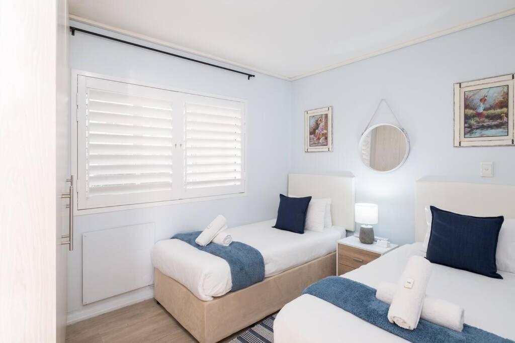 Seaside Serenity With Ocean View Apartment *