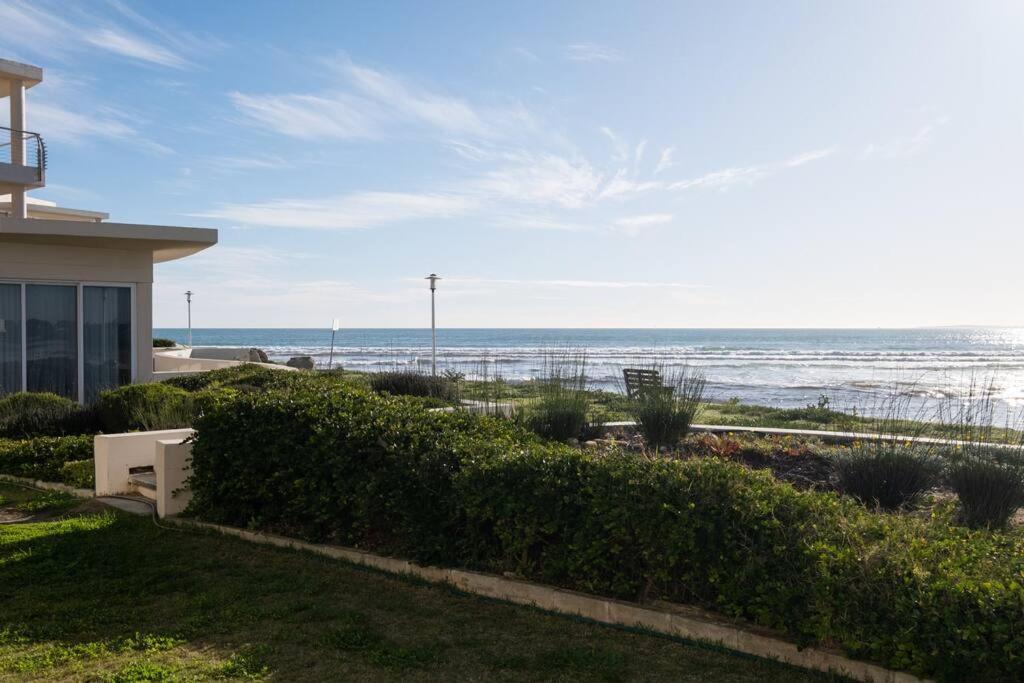 Seaside Serenity With Ocean View * Cape Town